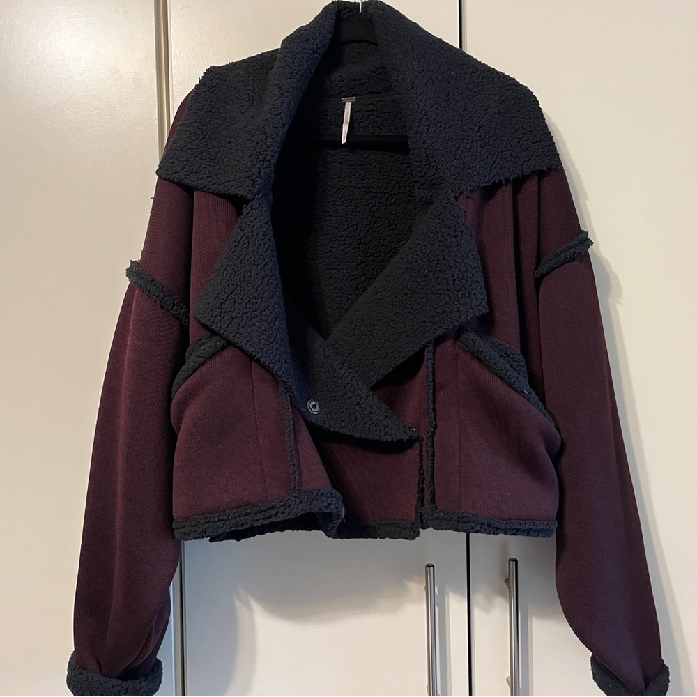 Free People Plum Cropped Teddy Jacket with Black Sherpa Trim size medium